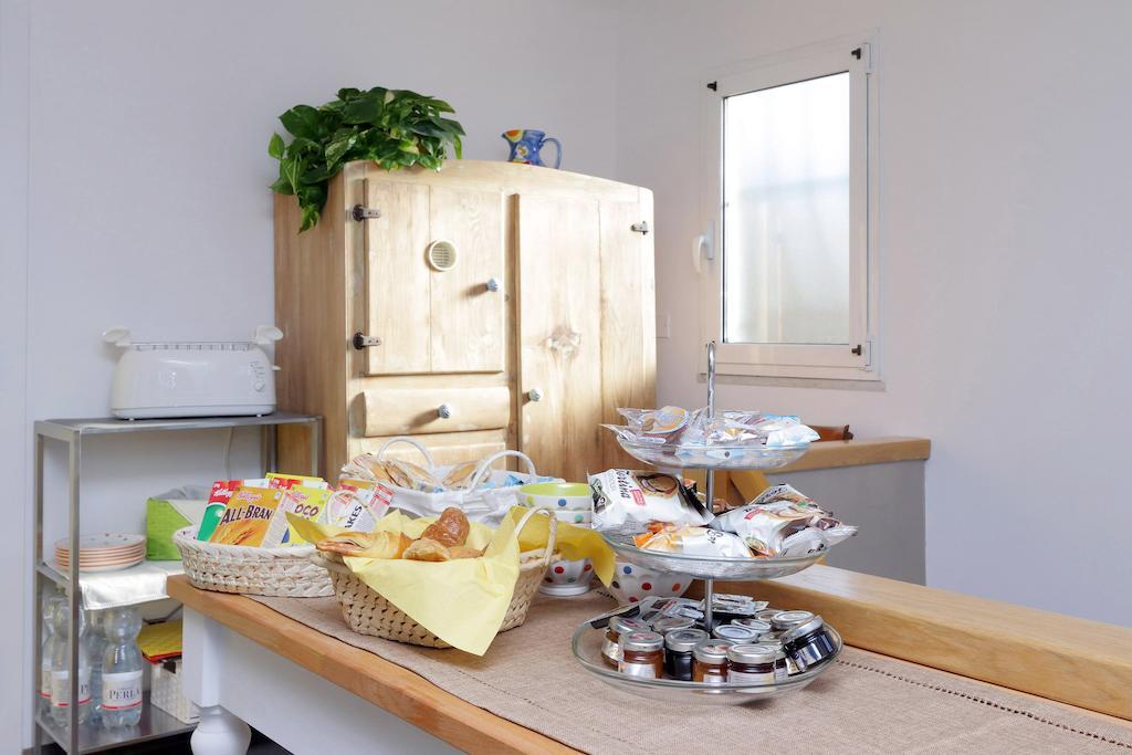 Li Rioni Bed & Breakfast Rome